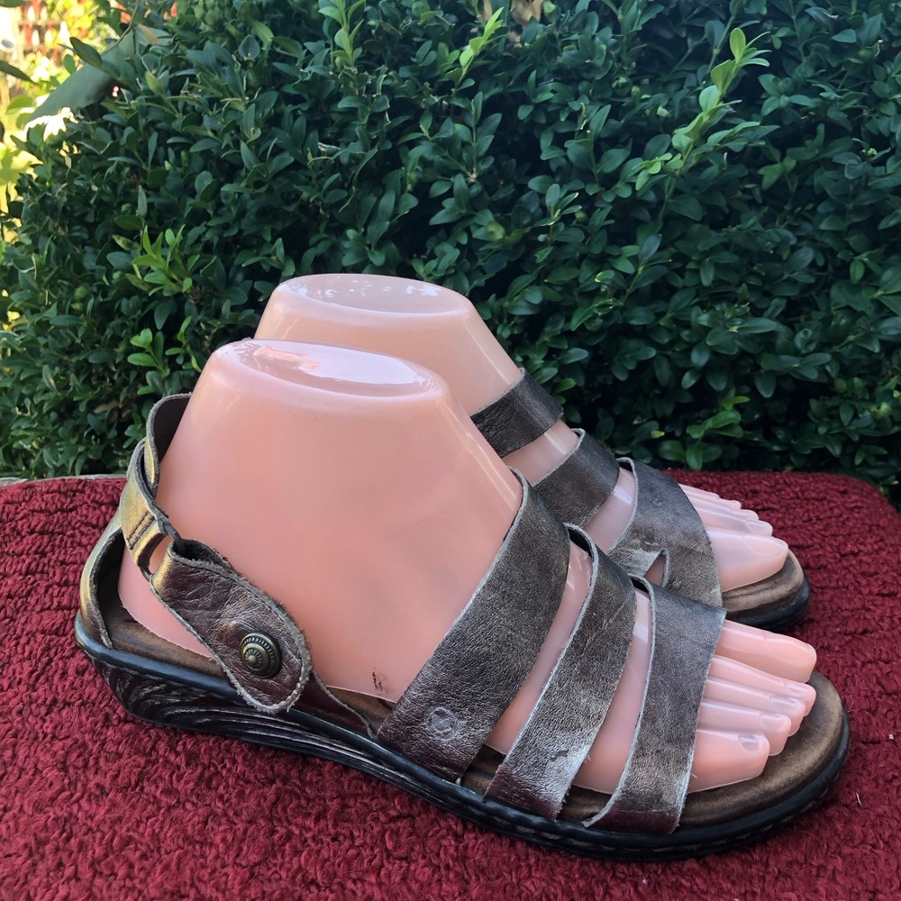 Born Belinda Women's Strappy Metallic Gray Comfort Sandals Size 7